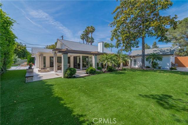 Santa Ana, CA 92705,1242 Flaminian Way