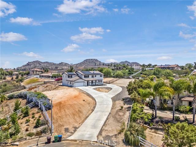 Riverside, CA 92504,17530 Dry Run Court