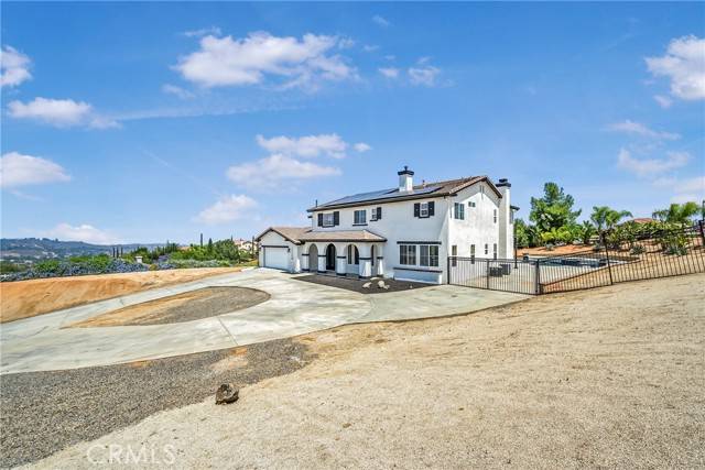 Riverside, CA 92504,17530 Dry Run Court