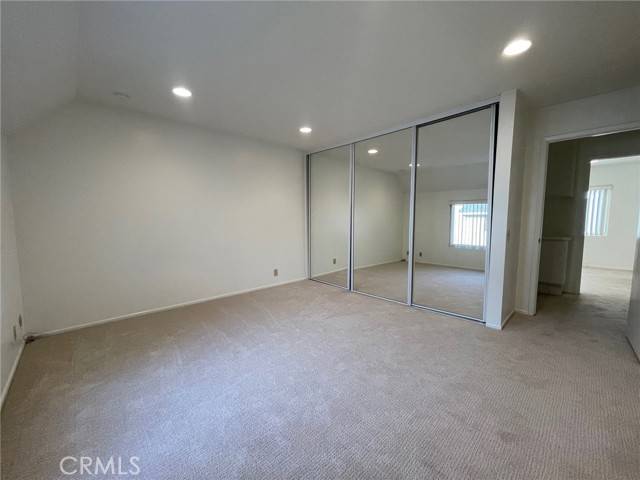 Irvine, CA 92604,4 Raleigh