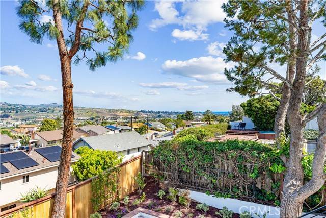 Dana Point, CA 92629,32862 Bluffside Drive