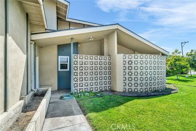 Downey, CA 90241,9184 Cecilia Street