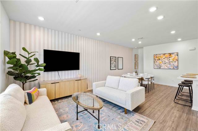 Ontario, CA 91761,3957 E Huntington Street