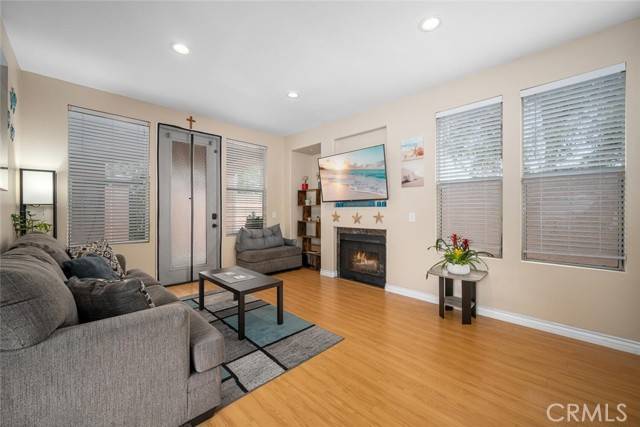 Long Beach, CA 90806,1879 Atlantic Avenue #15