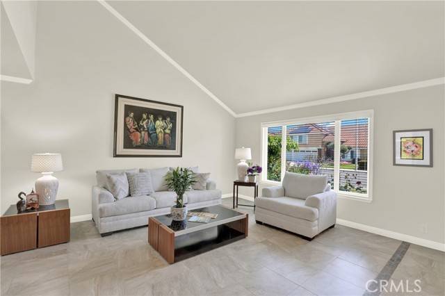 Huntington Beach, CA 92646,8821 Baywood