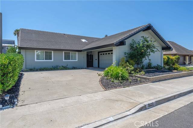 Huntington Beach, CA 92646,9622 Caithness Drive
