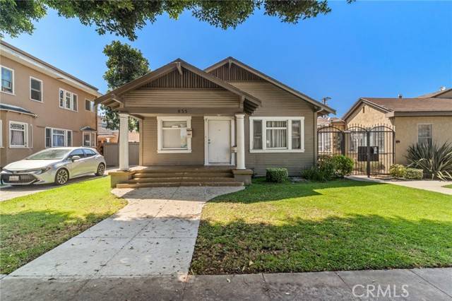 Long Beach, CA 90813,833 Cherry Avenue