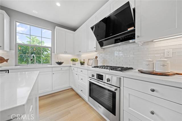 Irvine, CA 92618,134 Falcon Ridge