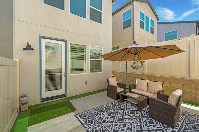 Corona, CA 92883,24271 Juni Court