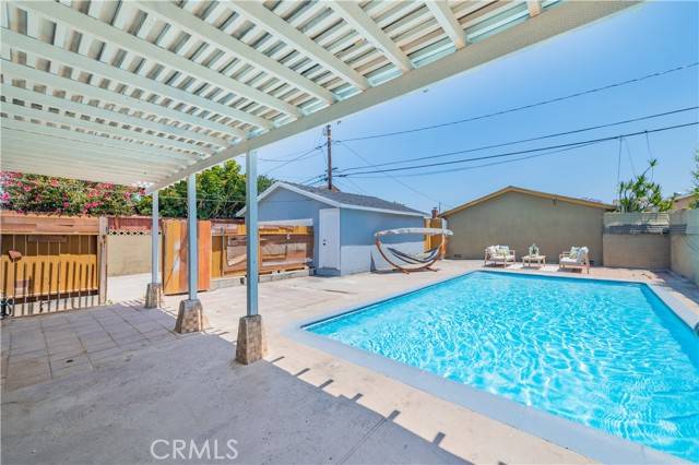 Lakewood, CA 90715,21022 Hawaiian Avenue