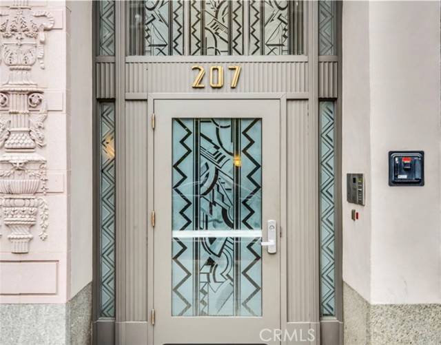 Long Beach, CA 90802,207 Broadway #302