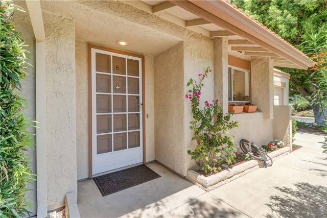 Laguna Woods, CA 92637,3463 Bahia Blanca #B