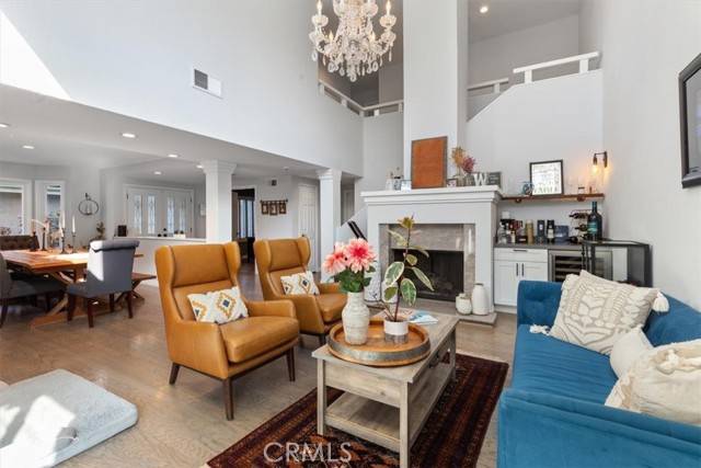Costa Mesa, CA 92626,1174 Kingston Street