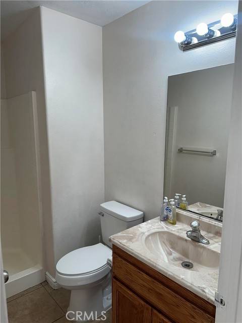 Hesperia, CA 92345,16585 Pine Street