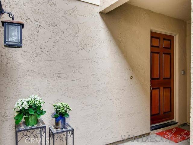 Carlsbad, CA 92010,2968 Lexington Circle