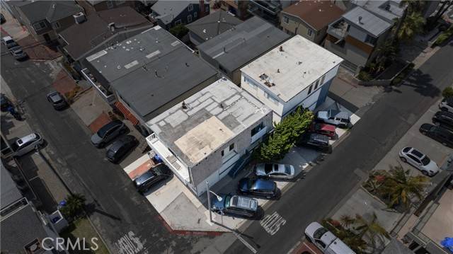 Manhattan Beach, CA 90266,330 34th Place