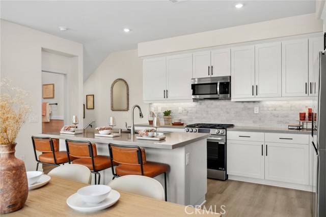 El Monte, CA 91732,12248 Mirasol Loop #B