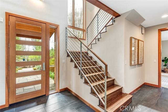 Outside Area (outside Ca), OR 97702,61069 Bachelor View Road