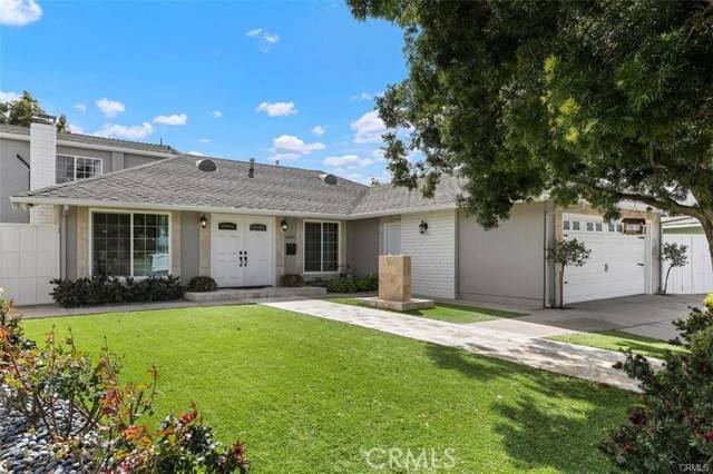 Lake Forest, CA 92630,24252 Palmek Circle