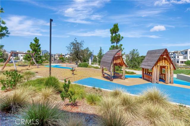 Irvine, CA 92618,347 Baluster