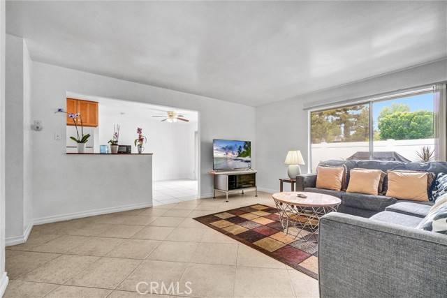 Mission Viejo, CA 92691,23018 Via Cereza #A1