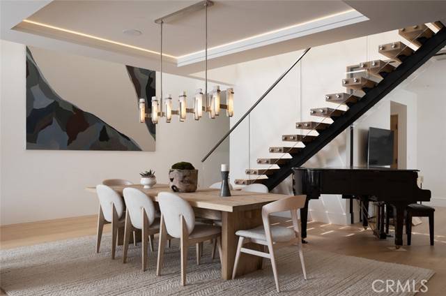 Newport Beach, CA 92663,642 Via Lido Nord