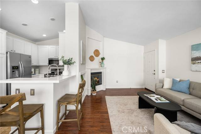 Lake Forest, CA 92610,195 Chaumont Circle