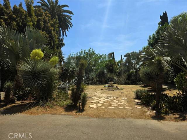Van Nuys, CA 91406,15401 Saticoy Street