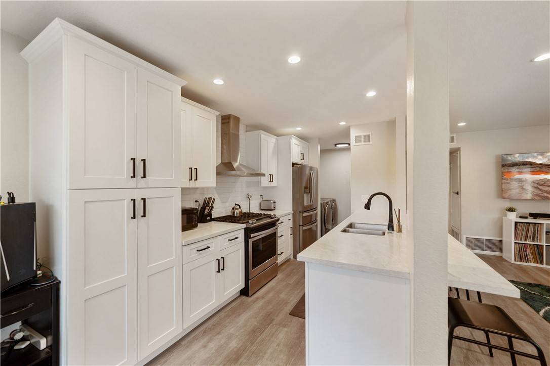 Mission Viejo, CA 92691,26517 Via Damasco #40