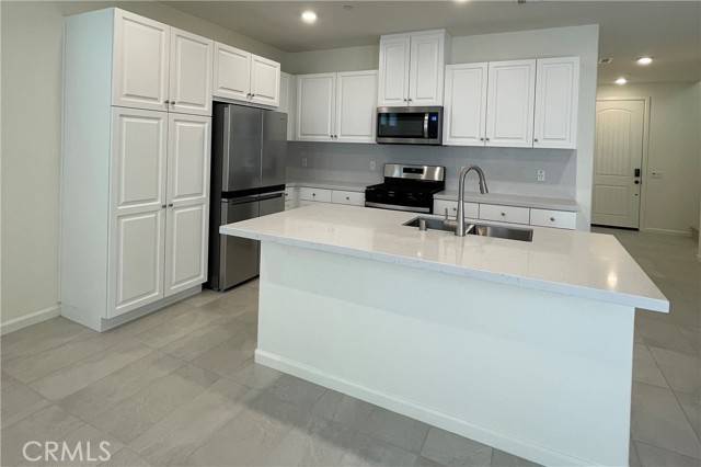 Corona, CA 92883,4018 Summer Way