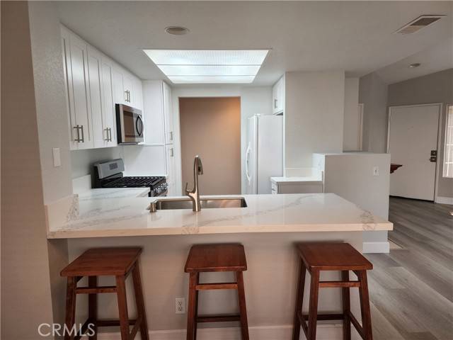Rancho Santa Margarita, CA 92688,3 Baya