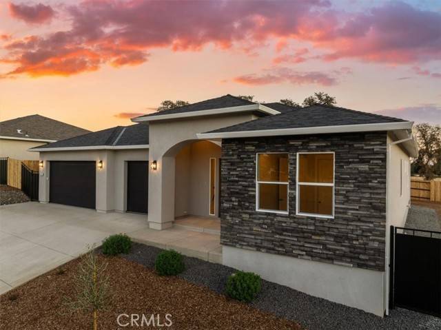 Oroville, CA 95966,2 Moonbeam Court