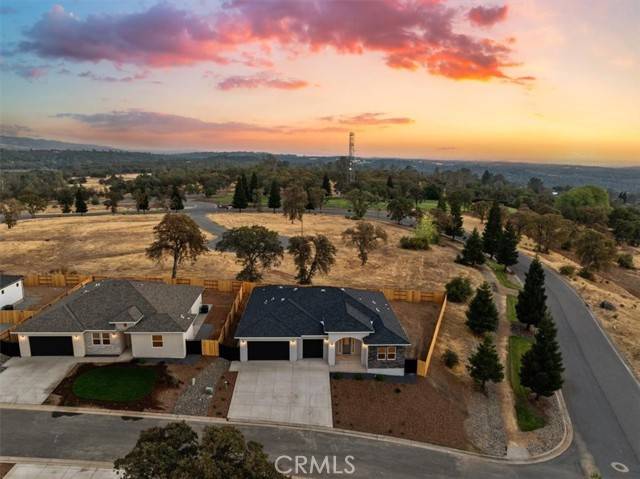 Oroville, CA 95966,2 Moonbeam Court