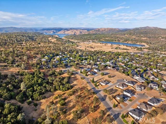 Oroville, CA 95966,2 Lariat Loop