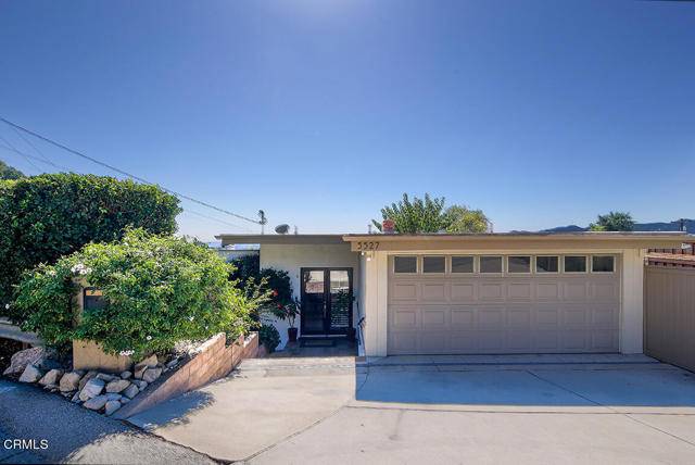 La Crescenta, CA 91214,5527 Freeman Avenue