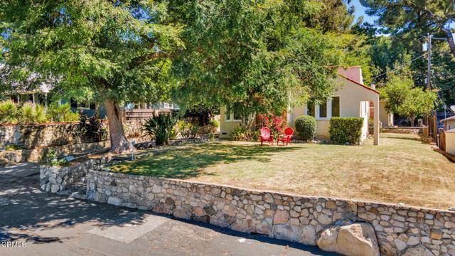 La Crescenta, CA 91214,3947 Vista Court