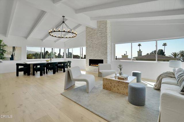 Rancho Palos Verdes, CA 90275,8 Clipper Road