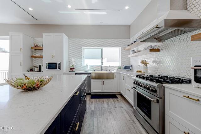 La Crescenta, CA 91214,2920 Fairmount Avenue