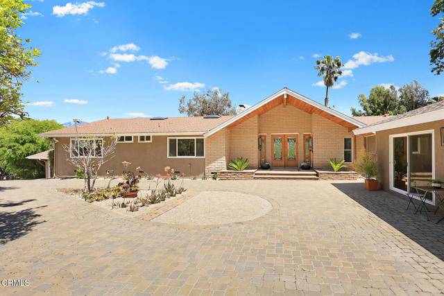 La Canada Flintridge, CA 91011,3745 Normandy Drive