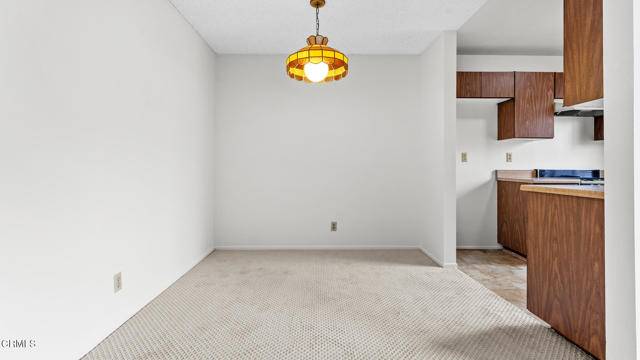 Glendale, CA 91203,409 Burchett Street #210