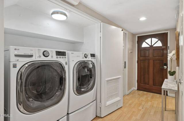 La Crescenta, CA 91214,3130 Montrose Avenue #110