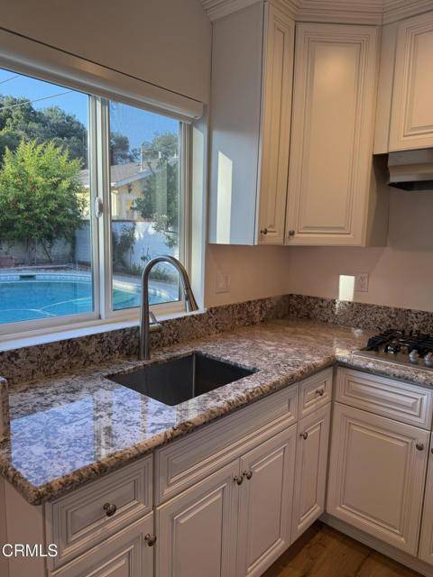 Glendale, CA 91208,2854 Canada Boulevard #A