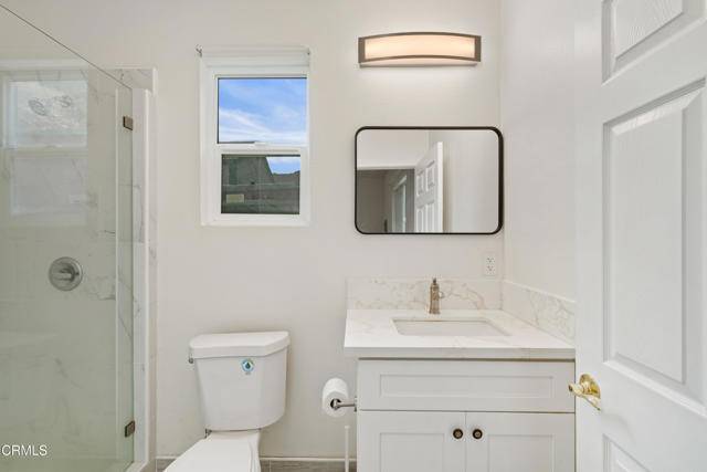 Glendale, CA 91206,416 Sinclair Avenue #A