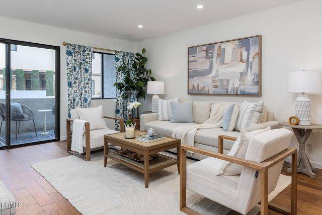 Montrose, CA 91020,2143 Montrose Avenue #103