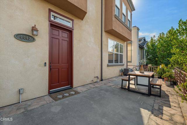 Los Alamitos, CA 90720,4442 Green Avenue