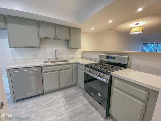 Glendale, CA 91214,3239 Altura Avenue #5