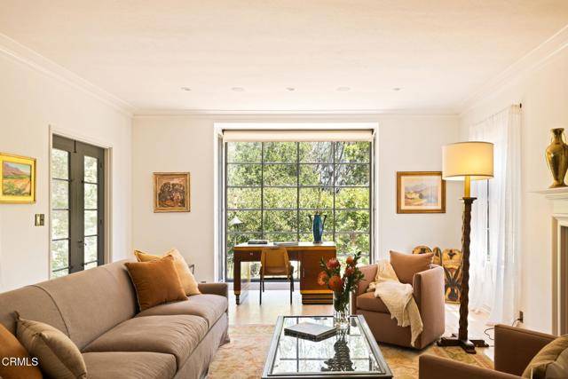 Pasadena, CA 91103,1555 Scenic Drive