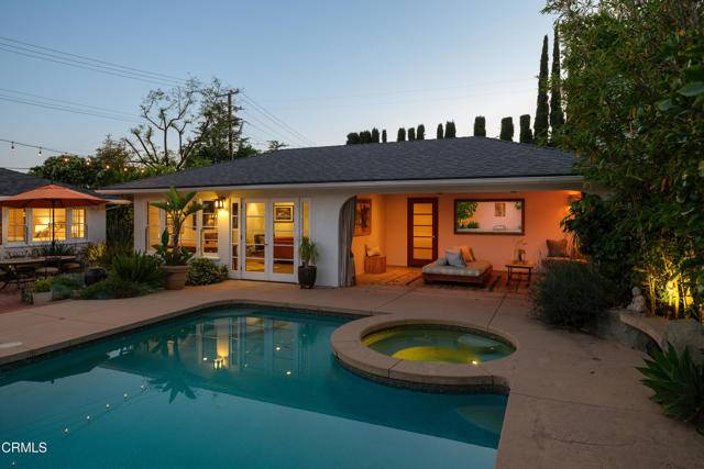 La Canada Flintridge, CA 91011,1215 Flanders Road