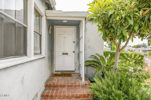 Panorama City, CA 91402,15207 Lorne Street