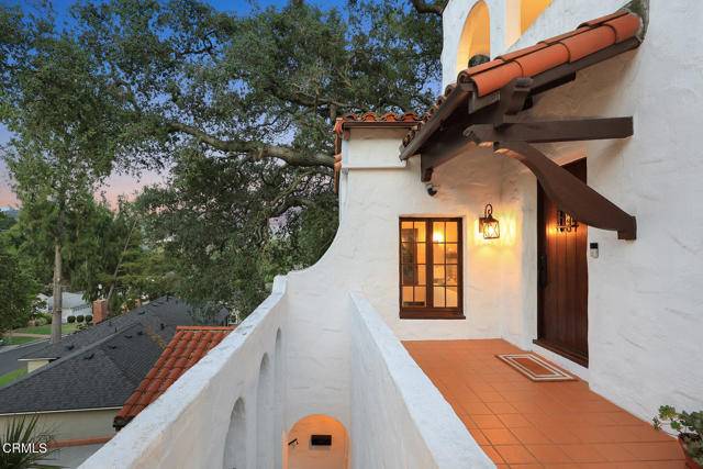 Glendale, CA 91208,1326 San Luis Rey Drive